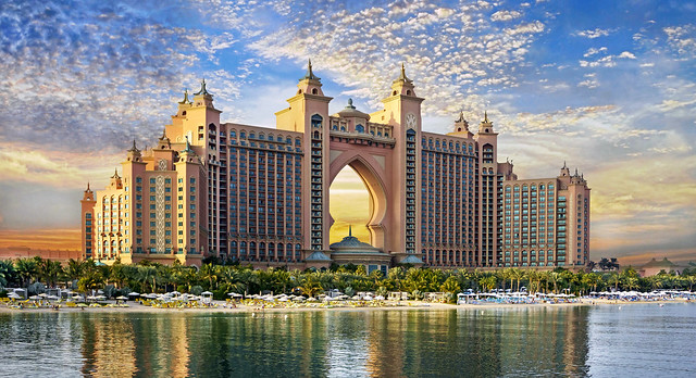 SAFFRON RESTAURANT AT ATLANTIS, THE PALM HOTEL