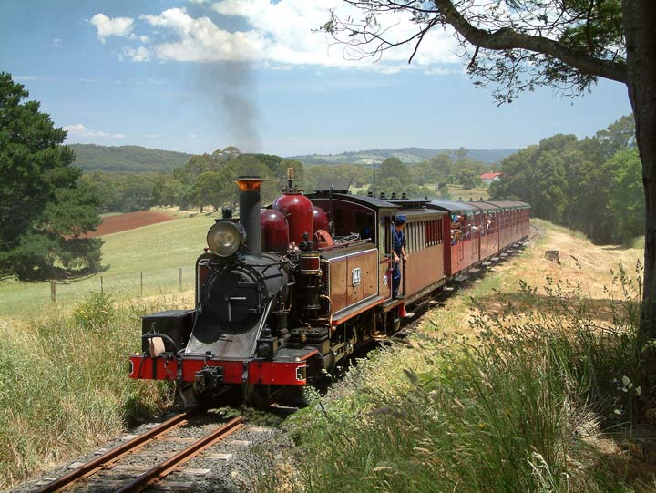 Puffing Billy รถจักรไอน้ำยุคโบราณ ณ ประเทศออสเตรเลีย