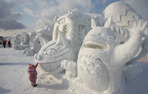 Asahikawa Winter Festival (Asahikawa Fuyu Matsuri)